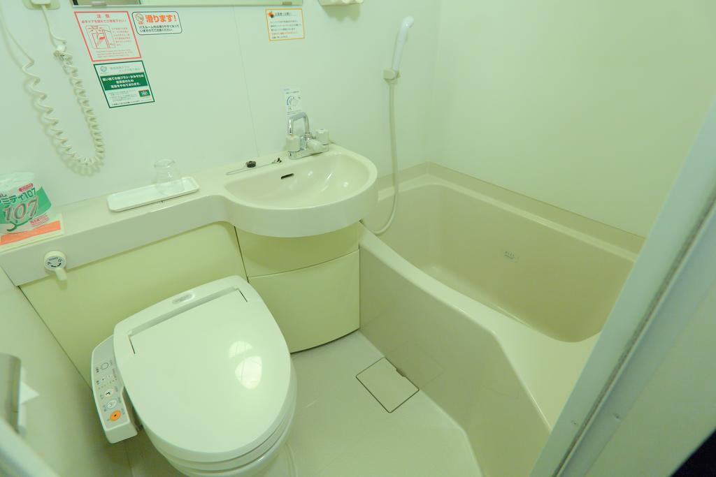 Washington R&B Hotel Sapporo Kita 3 Nishi 2 מראה חיצוני תמונה